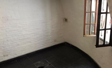 CASA DE TRES AMBIENTES EN MORENO TRUJUY