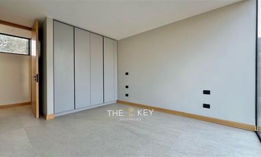 Casa en ARRIENDO SOLO CON COMPROMISO DE COMPRA de 4 dorm