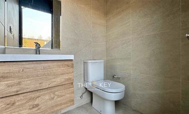 Casa en ARRIENDO SOLO CON COMPROMISO DE COMPRA de 4 dorm