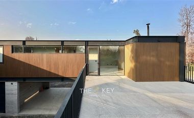 Casa en ARRIENDO SOLO CON COMPROMISO DE COMPRA de 4 dorm