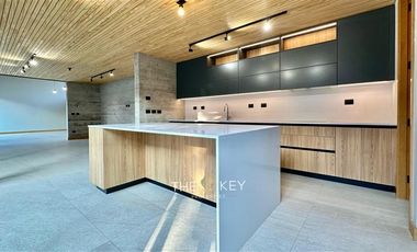 Casa en ARRIENDO SOLO CON COMPROMISO DE COMPRA de 4 dorm