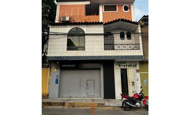 Casa + Local Comercial en venta - Tarapoto - Centro