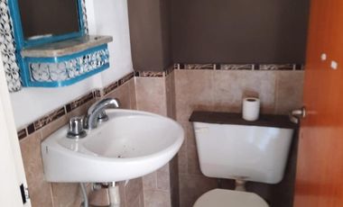 VENDO DÚPLEX 3 AMB. CON COCHERA Y PATIO VILLA LUZURIAGA
