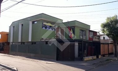 Casa en Venta en Paula Jaraquemada / Estero Codegua