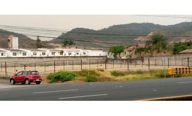 Terreno en Venta y Alquiler Vía a la Costa KM 12 Guayaquil | 4740m²