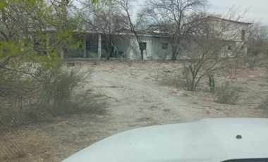 Terreno en renta Sabinas Hidalgo, carretera Monterrey-Laredo.