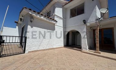 Vendo casa a pasos del centro de La Serena