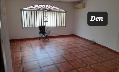 Se Vende Casa en Reparto Nuevo Panamá $ 235 K AB
