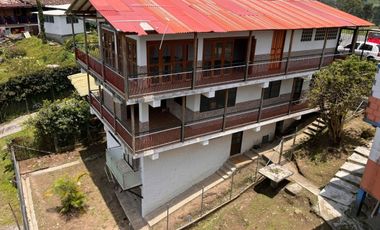 comercial (casa para comercio) en venta en vereda la leona. Cod V18313