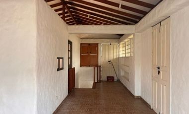 comercial (casa para comercio) en venta en vereda la leona. Cod V18313