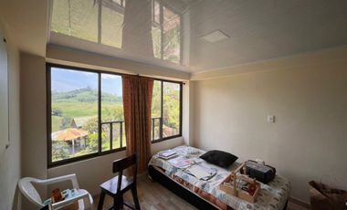 comercial (casa para comercio) en venta en vereda la leona. Cod V18313