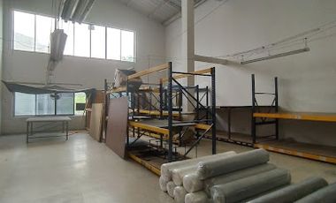 ARRIENDO de BODEGAS en MedellÃ­n