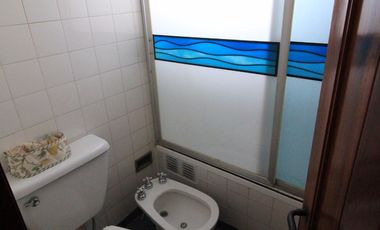 Chalet en venta Alvear y Paso, 3 plantas. 400 M2 Cubiertos.