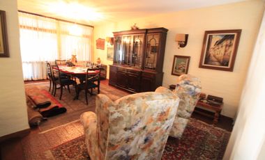 Chalet en venta Alvear y Paso, 3 plantas. 400 M2 Cubiertos.