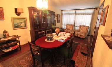 Chalet en venta Alvear y Paso, 3 plantas. 400 M2 Cubiertos.