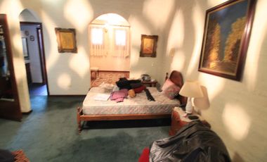 Chalet en venta Alvear y Paso, 3 plantas. 400 M2 Cubiertos.