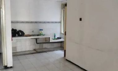Rumah perum Semolowaru Indah, siap tinggal, strategis dekat MERR