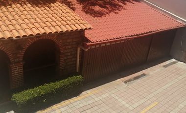 RENT0 O VEND0 EDIFICIO PARA OFICINAS EN PUEBLA EN CALZADA ZAVALETA