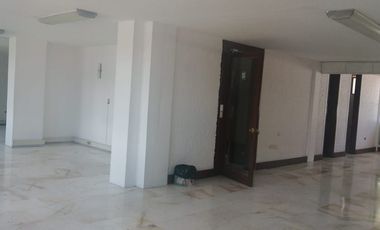 RENT0 O VEND0 EDIFICIO PARA OFICINAS EN PUEBLA EN CALZADA ZAVALETA