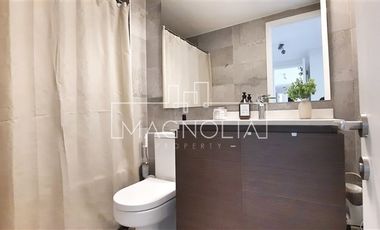 Duplex 3 dormitorios quincho privado + 2 esta, en Las Condes