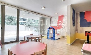 Duplex 3 dormitorios quincho privado + 2 esta, en Las Condes