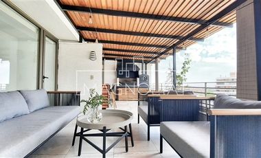 Duplex 3 dormitorios quincho privado + 2 esta, en Las Condes