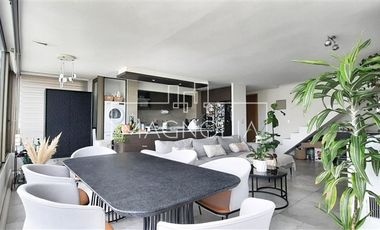 Duplex 3 dormitorios quincho privado + 2 esta, en Las Condes