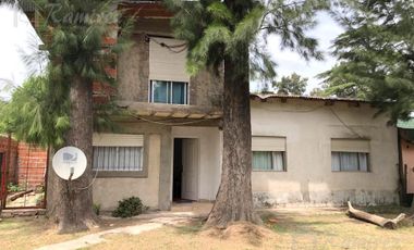 Casa 5 Ambientes En Venta - Francisco Alvarez, Moreno