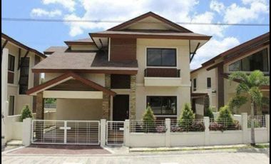 Twin Palms Residences Semi Furnished 2-Storey House in Ma-a For Rent