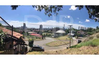 Rebajado! Vendo Terreno RE de 692m2 $139.000 #169A