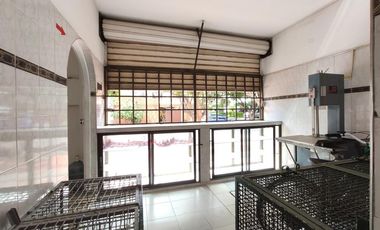 casa-local en venta en latino. Cod V26304