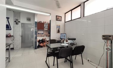 casa-local en venta en latino. Cod V26304