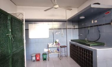 casa-local en venta en latino. Cod V26304