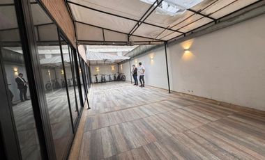 edificio en arriendo en la castellana. Cod A700605