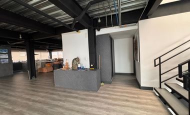 edificio en arriendo en la castellana. Cod A700605