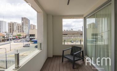 Departamento de 2 dormitorios de categoría en el mejor edificio de Lomitas (Lomas de Zamora)