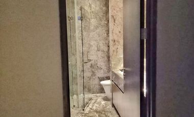 For Rent 3BR Elegant Furnished Apartment at Senopati Suites