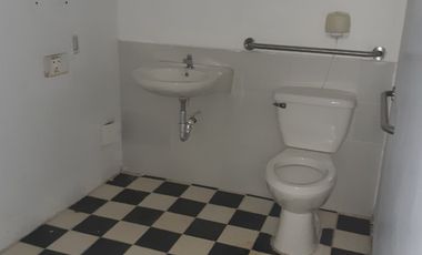 oficina en arriendo en chico reservado. Cod A59