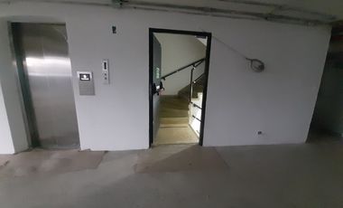 oficina en arriendo en chico reservado. Cod A59