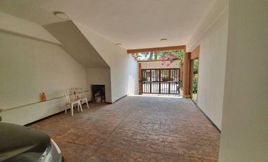 CASA EN VENTA CON 6 RECAMARAS COLONIA PETROLERA BOCA DEL RIO,VERACRUZ