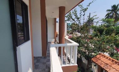 CASA EN VENTA CON 6 RECAMARAS COLONIA PETROLERA BOCA DEL RIO,VERACRUZ