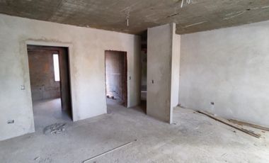 Excelente departamento  3 ambientes con cochera privada.