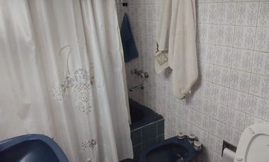 Casa para 2 Familias en venta en Villa Dominico
