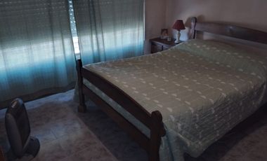 Casa para 2 Familias en venta en Villa Dominico