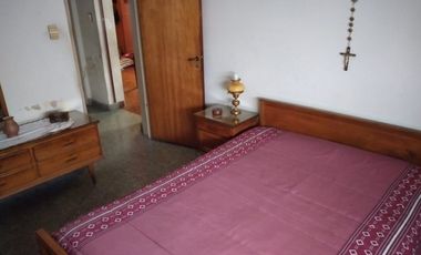 Casa para 2 Familias en venta en Villa Dominico