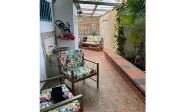 VENDO CASA EN LA CHORRERA BARRIO COLON BARRIO TORNO  5R