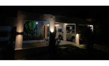VENDO CASA EN LA CHORRERA BARRIO COLON BARRIO TORNO  5R