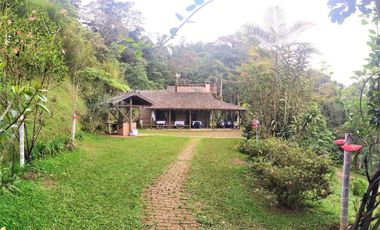 finca en venta en la elvira. Cod V940