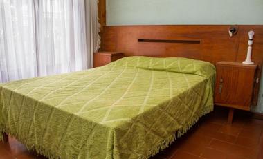 Casa 3 amb. + departamento con entrada independiente