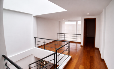 casa en arriendo/venta en vereda chuntame. Cod A9763651